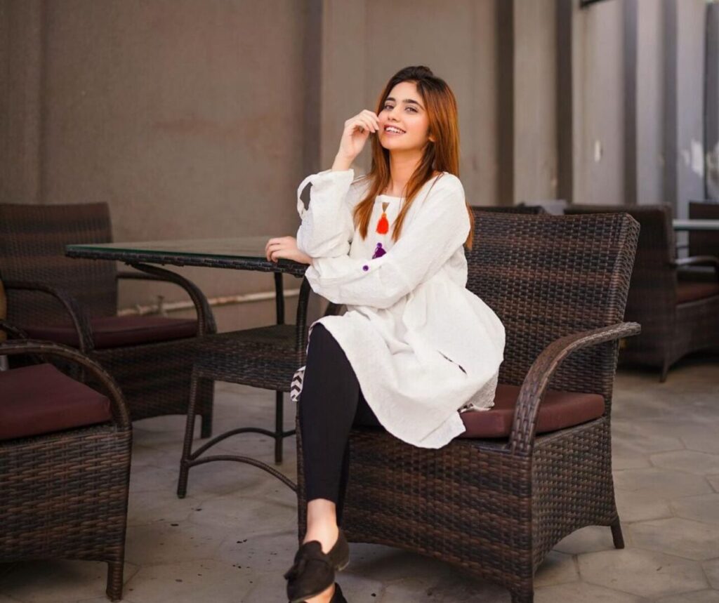 Pakistan Woman Dating