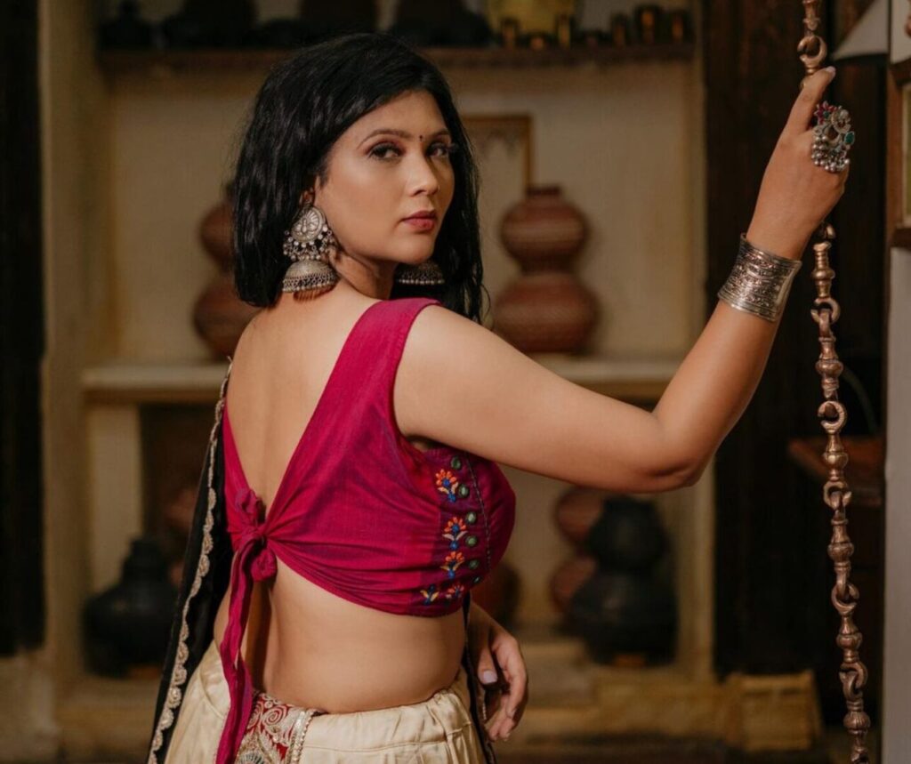 Indian Women Dating