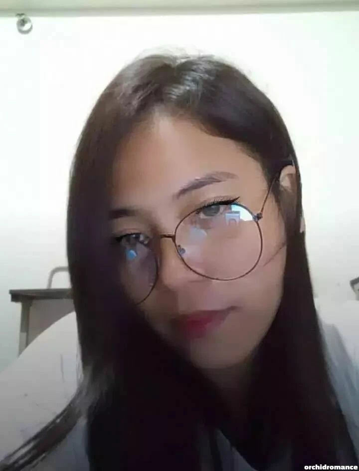 Jadeee, 21