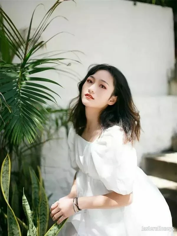 Rongzhen, 20