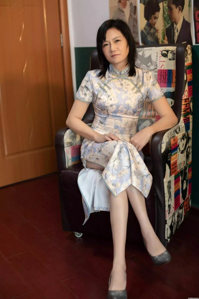Lily, 50