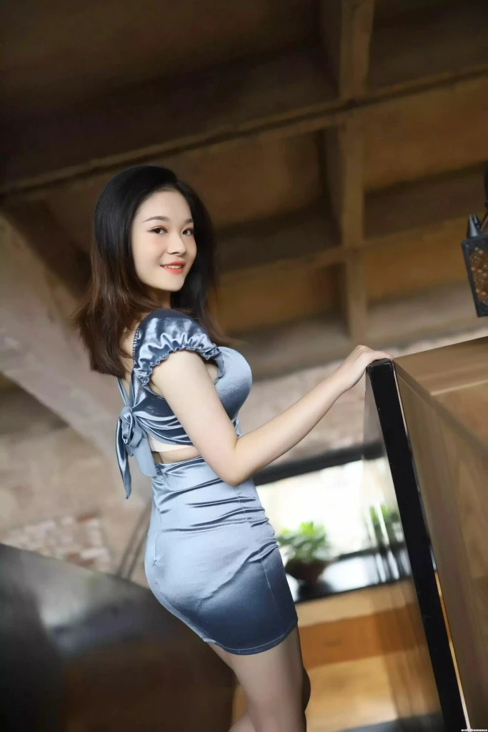 Lu, 21