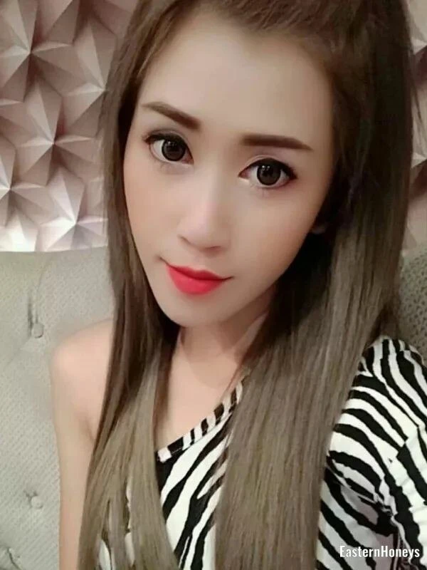 Natsima, 30
