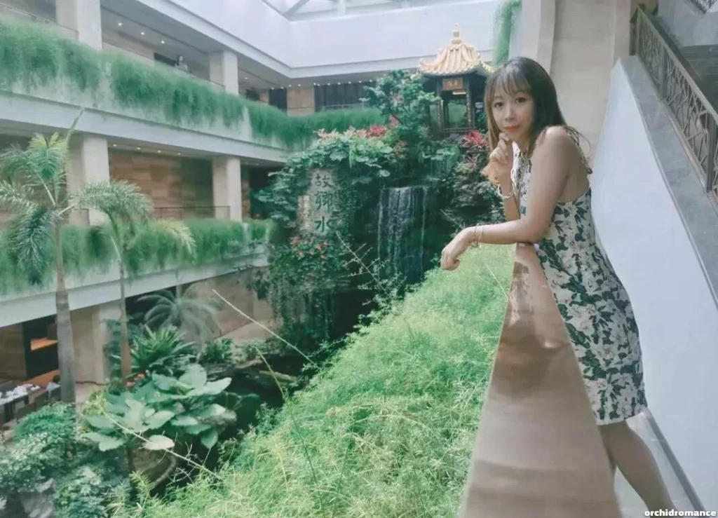 Qing, 35
