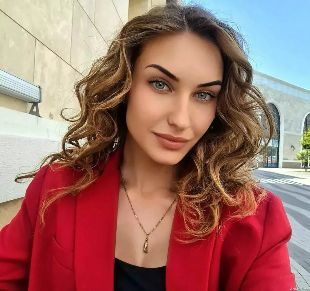 Daria, 28