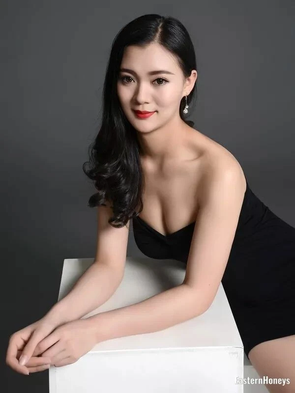 ZhuoRe, 30