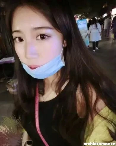 Genhong, 25